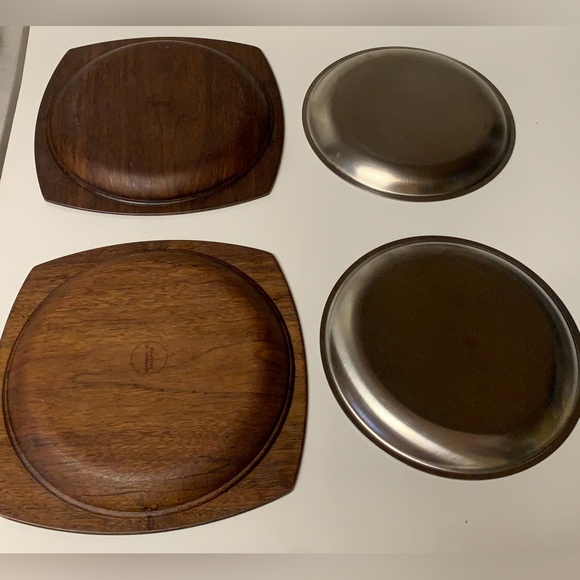 Set of 2 Vintage Mid Century Modern Genuine Walnut Steel Sizzler Plates - Picture 12 of 16